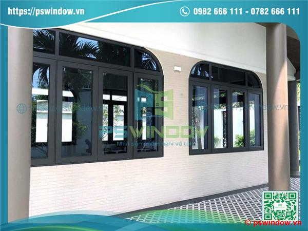 Hình ảnh Cửa Sổ Mở Quay Nhôm Maxpro