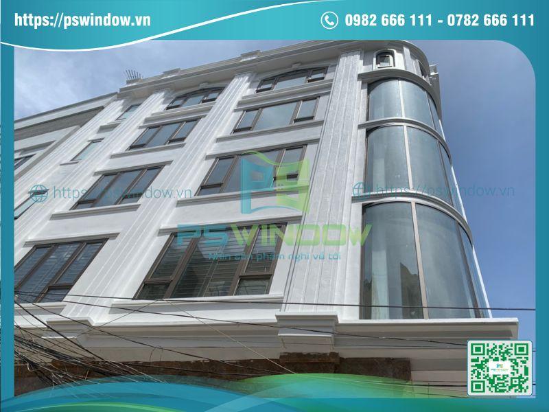 Công trình cửa nhôm cầu cách nhiệt tại Lạc Long Quân