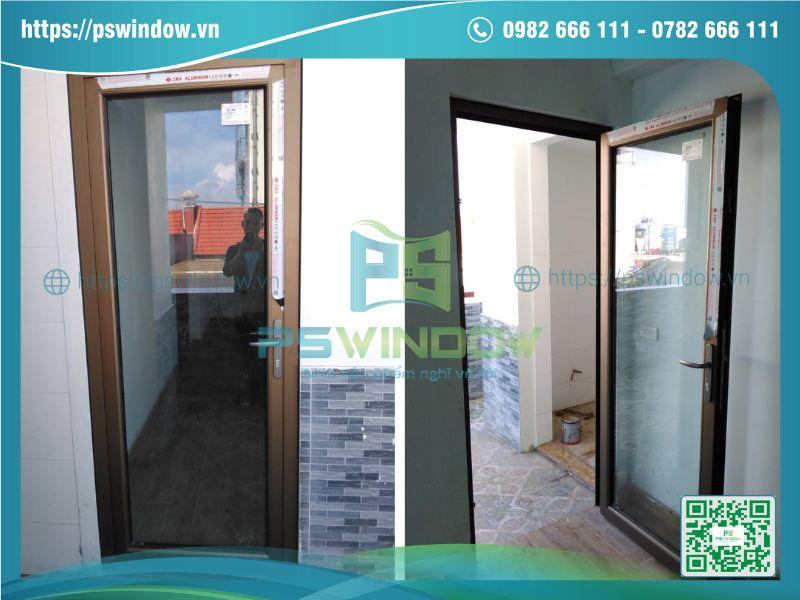 Cửa đi mở quay 1 cánh nhôm cầu JMA