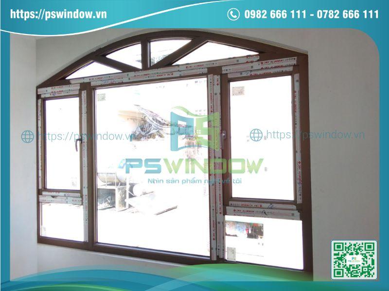 Cửa sổ và vách kính uốn vòm