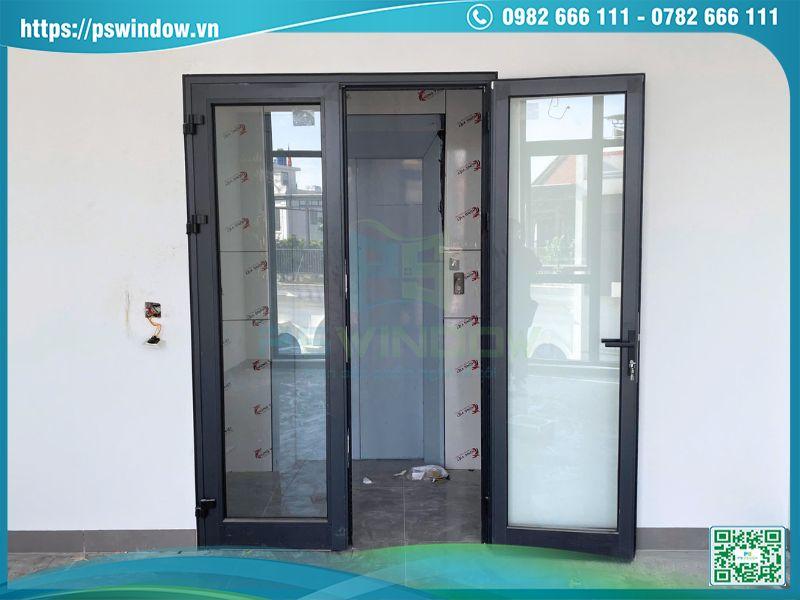 Bộ cửa nhôm Xingfa xám đá 2 cánh mở quay hiện đại