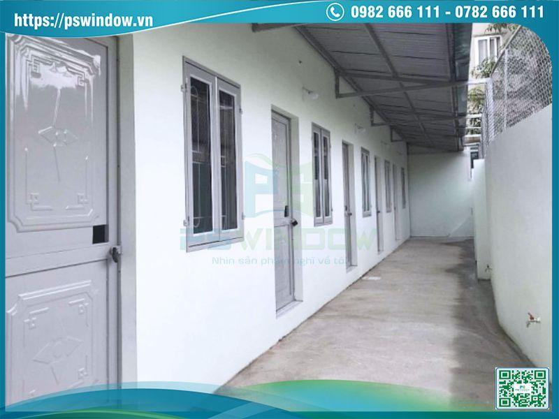 Cửa nhôm giá rẻ lắp đặt tại khu phòng trọ cho thuê