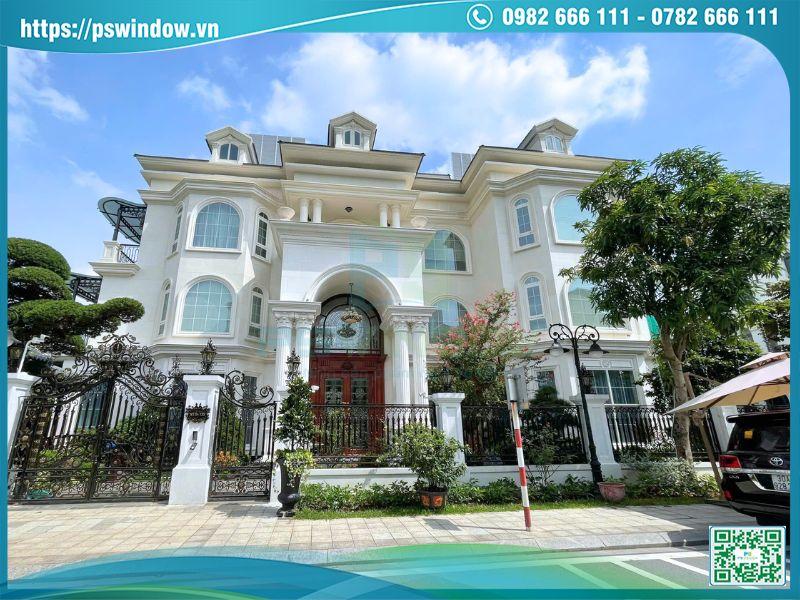 Cửa nhôm Maxpro lắp đặt cho biệt thự cao cấp