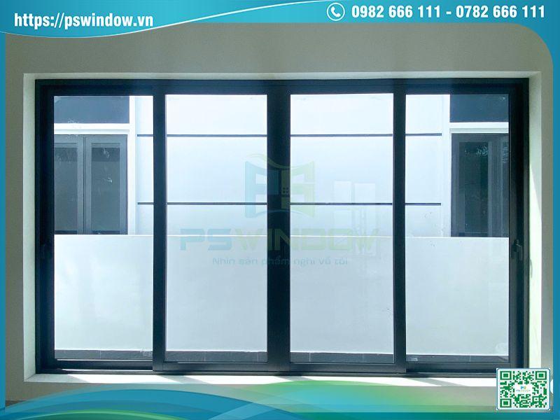 Cửa sổ lùa 4 cánh nhôm Xingfa xám đá không gân