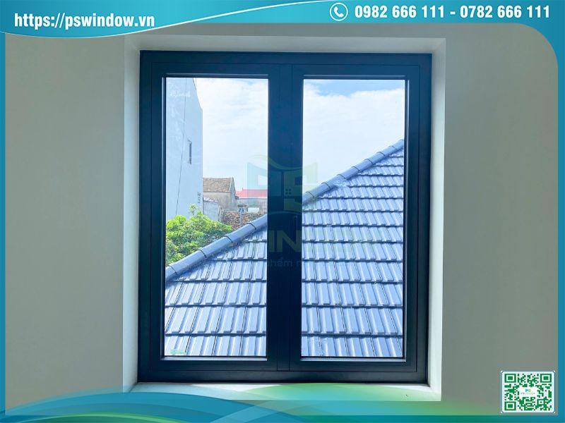 Cửa sổ mở quay 2 cánh nhôm Xingfa xám đá