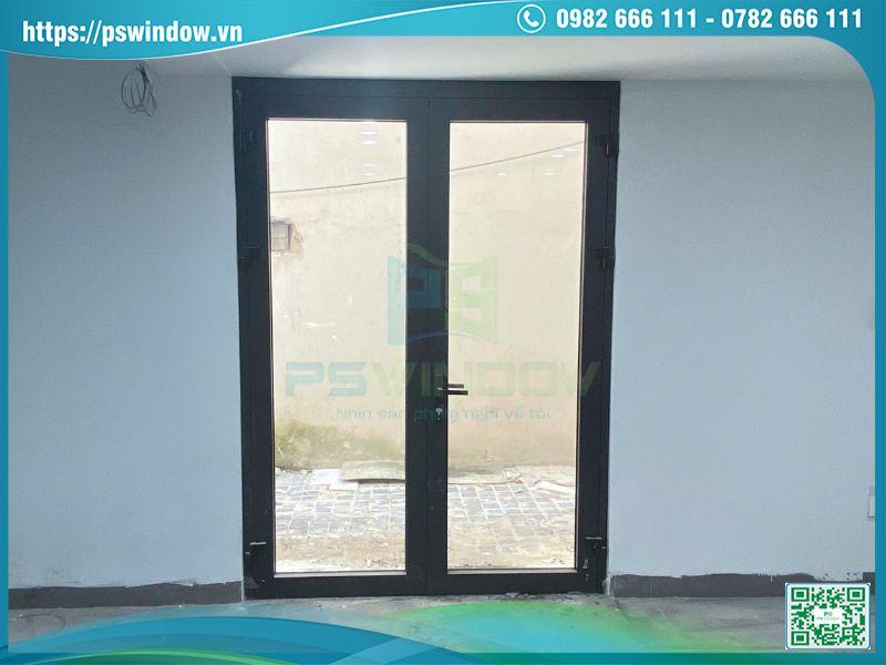 Cửa Xingfa xám đá sử dụng phụ kiện đồng bộ cao cấp bền đẹp, an toàn