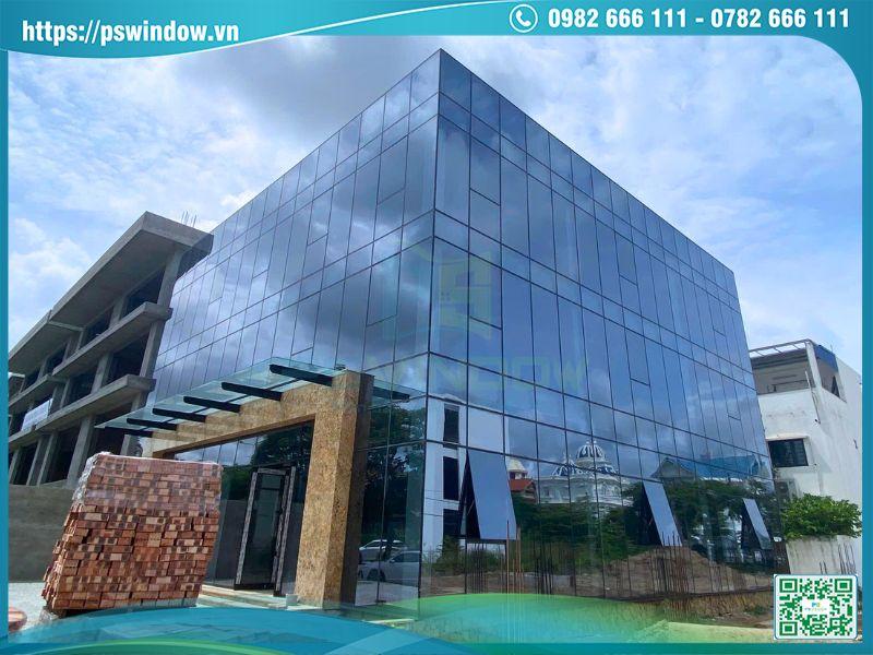 Mặt dựng gần 1000m2 và cửa nhôm kính Pswindow thi công tại Hải Phòng