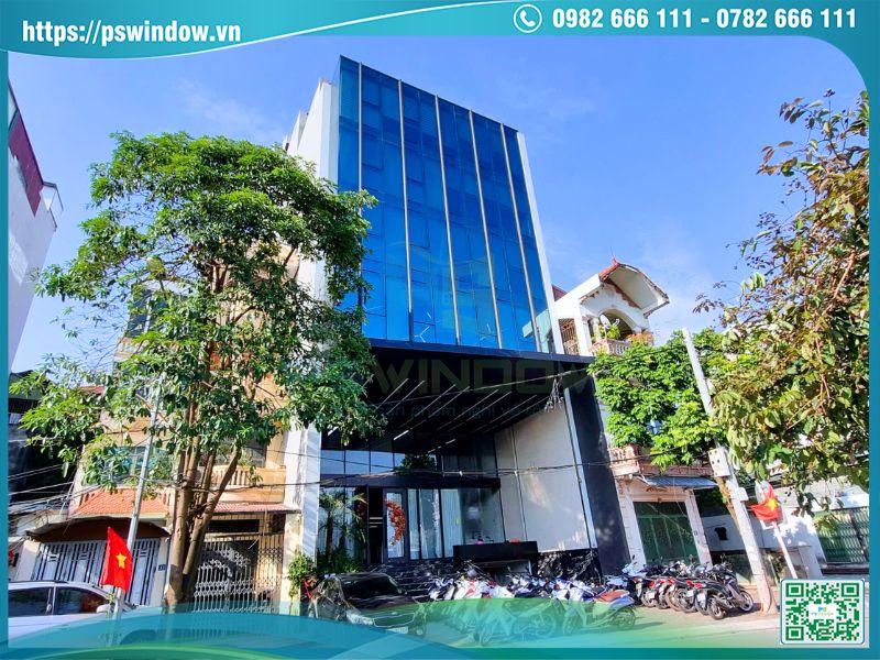 Mặt dựng nhôm kính là lựa chọn tối ưu cho các kiến trúc cao tầng hiện đại