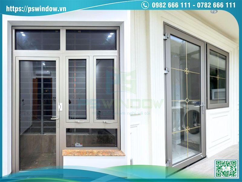Mẫu cửa 1 cánh mở quay kết hợp cửa sổ