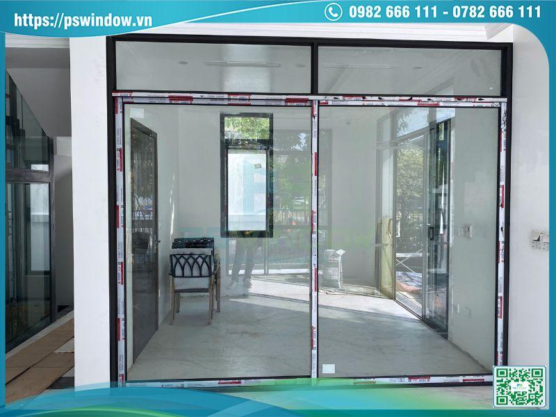 Mẫu cửa lùa Xingfa 2 cánh fix trên khung nhôm thanh mảnh