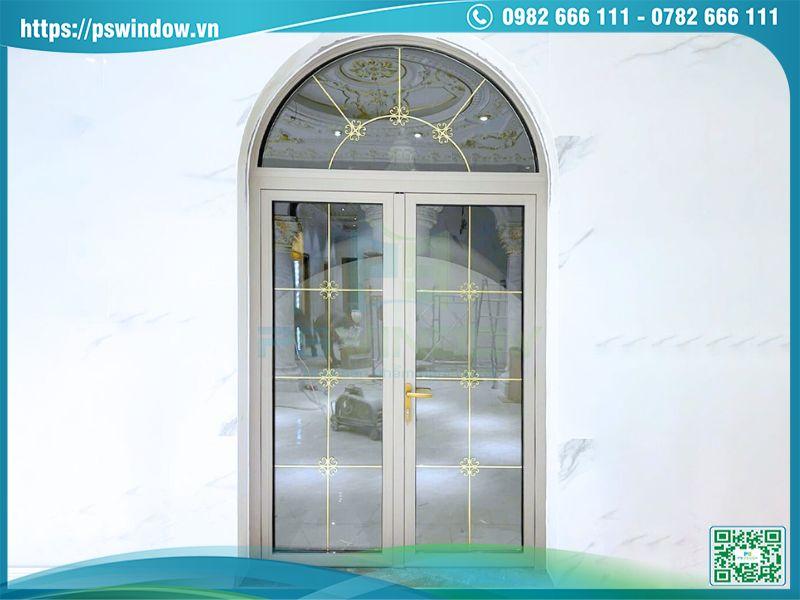 Mẫu cửa nhôm Maxpro uốn vòm 2 cánh mở quay kinh hộp nan đồng