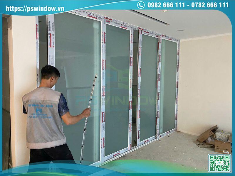 Mẫu cửa nhôm Xingfa 4 cánh lùa kính mờ