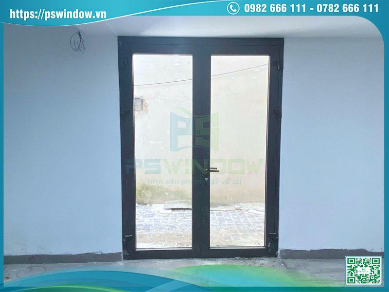 Mẫu cửa nhôm Xingfa màu xám đá 2 cánh mở quay