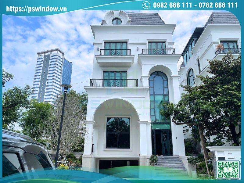 Pswindow lắp đặt cửa nhôm cầu Rolan cho biệt thự cao cấp
