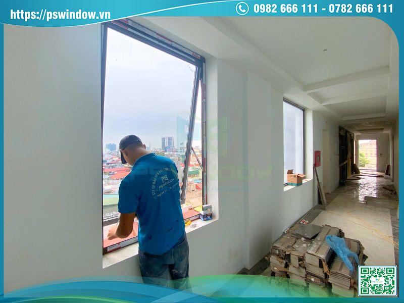Pswindow thi công cửa chuyên nghiệp, chuẩn kỹ thuật và an toàn