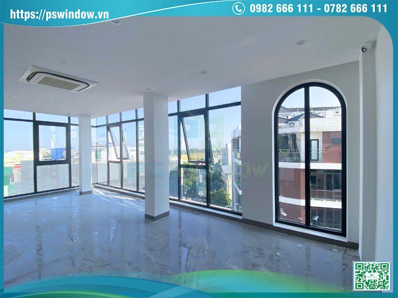 Vách kính và cửa nhôm Xingfa xám đá không gân