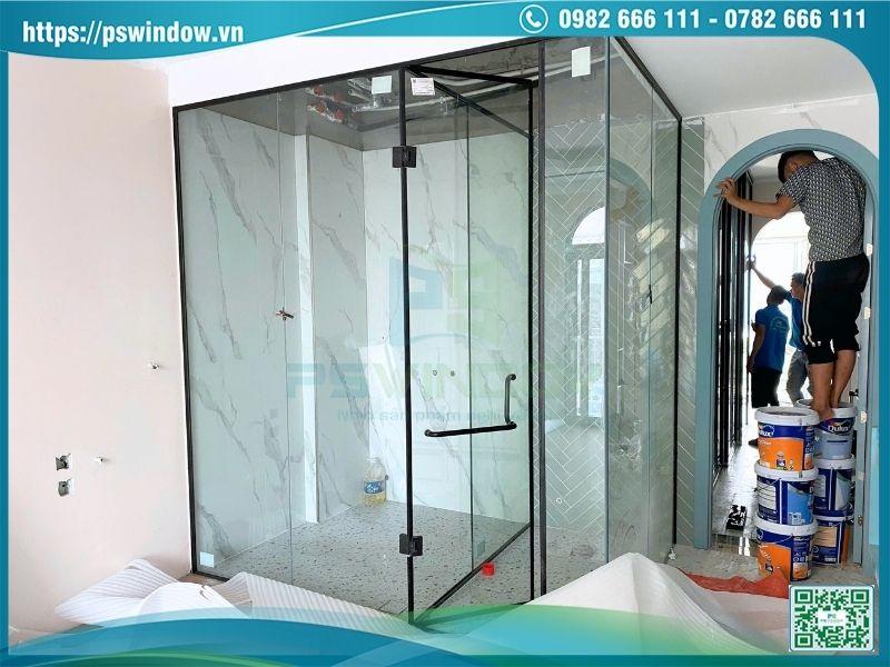 Cabin tắm 180 độ ngăn chia khu vực tắm và toilet