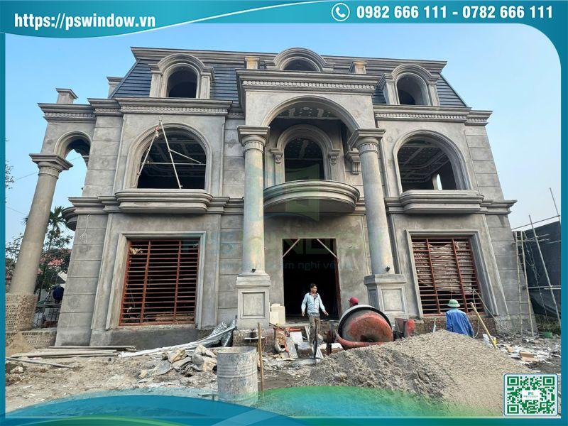 Công trình biệt thự trước khi lắp cửa nhôm