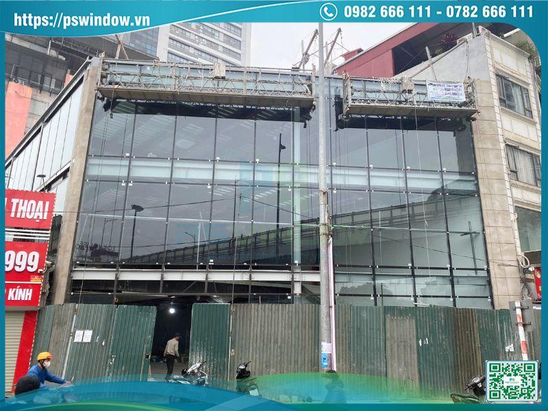 Hình ảnh Lắp đặt mặt dựng nhôm Xingfa kính dán Low-e tại Minh Khai