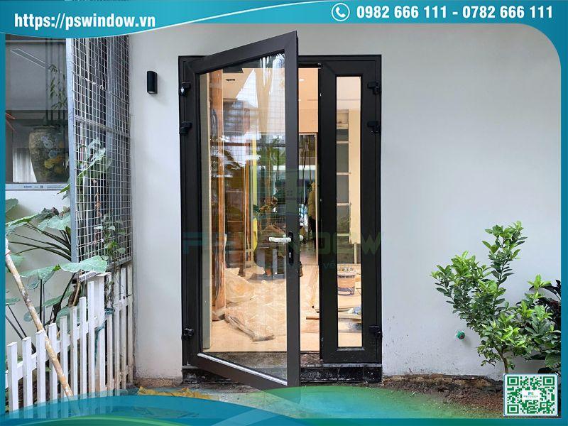 Cửa đi mở quay 1 cánh fix bên nhôm Maxpro cao cấp