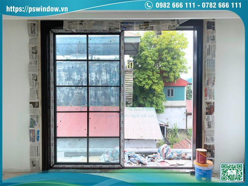 Cửa lùa 2 cánh nhôm Maxpro màu nâu thu kính hộp nan nhôm