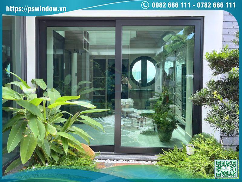 Cửa lùa 2 cánh nhôm Soco kính hộp Low-e cách nhiệt