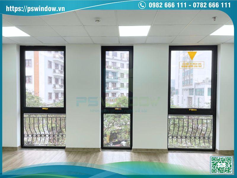 Cửa nhôm kính bền bỉ, chống chịu mưa nắng, thời tiết khắc nghiệt