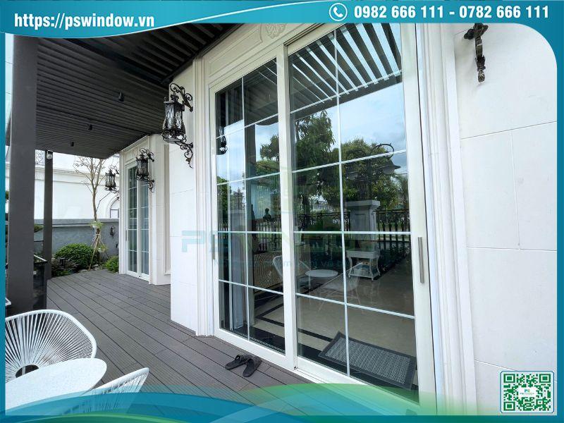 Cửa nhôm kính phòng khách nhôm Maxpro cao cấp