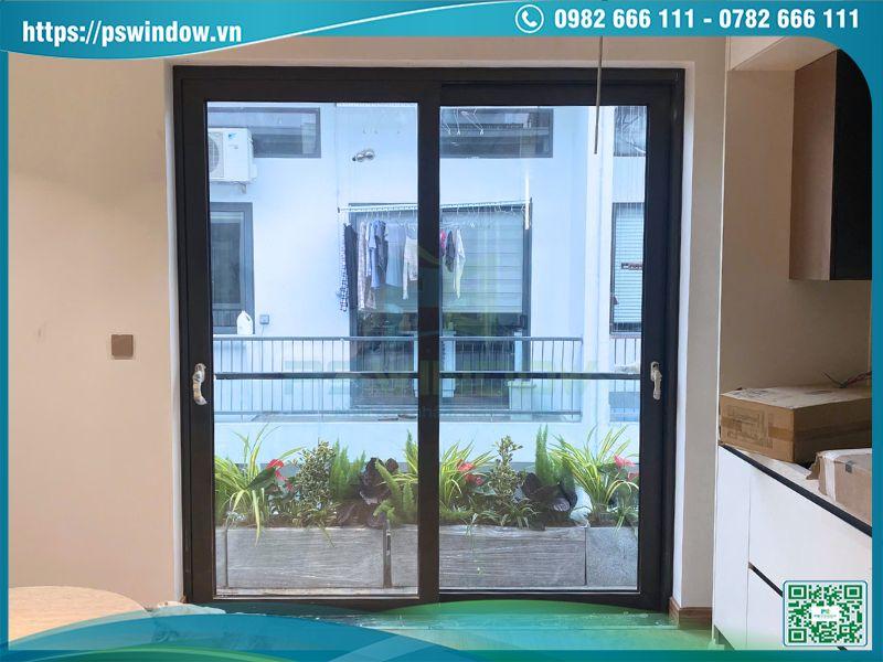 Cửa nhôm Maxpro hệ 83 lùa 2 cánh phụ kiện Roto cao cấp