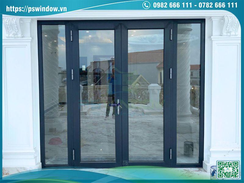 Cửa nhôm Rolan mở quay 2 cánh fix 2 bên phụ kiện Sigico