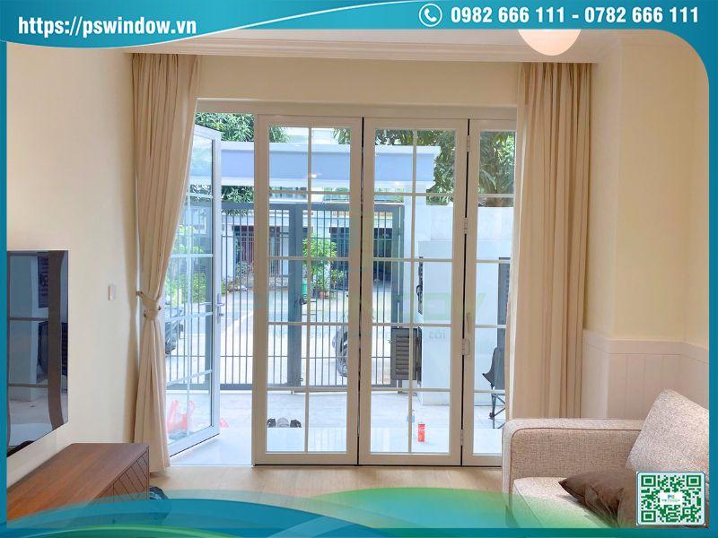 Cửa Xingfa 4 cánh kính hộp nan chia ô làm cửa chính mặt tiền