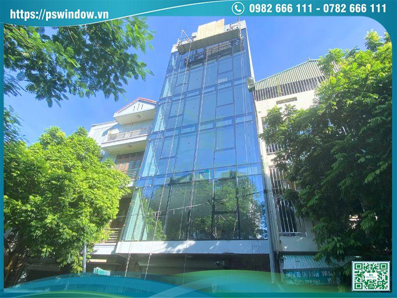 Hệ thống tường kính giúp tối ưu không gian, ánh sánh