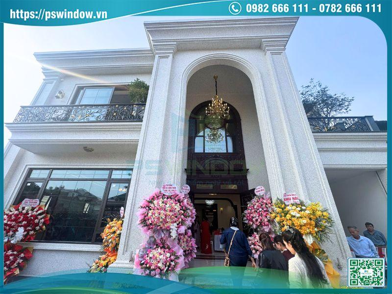 Hình ảnh Lắp Đặt Cửa Nhôm Maxpro Kính Hộp Nan Nhôm Tại Tề Lỗ, Vĩnh Phúc