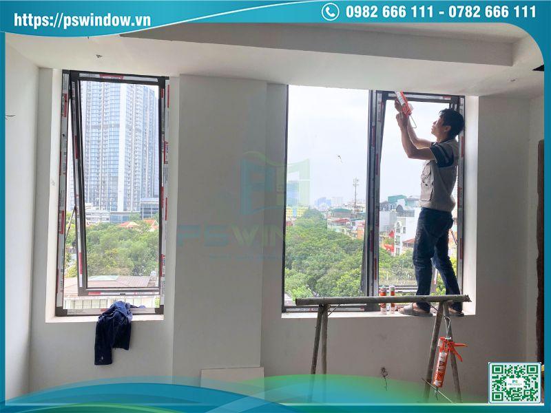 Lắp đặt cửa nhôm Pswindow