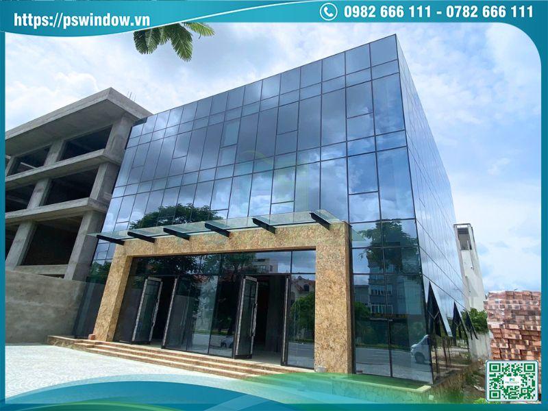 Mặt dựng kính hộp Low-e tiết kiệm năng lượng, bền đẹp vượt trội