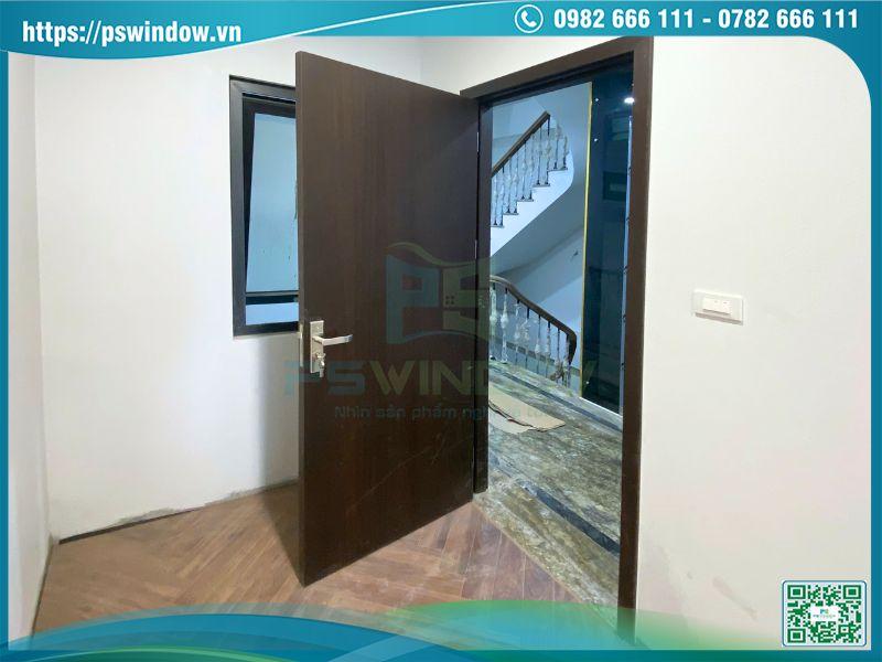 Pswindow lắp đặt cửa composite cho phòng ngủ