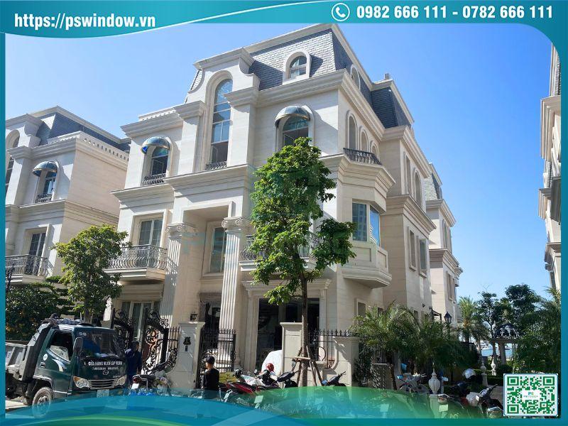 Pswindow lắp đặt cửa Maxpro cho biệt thự tại Bãi Cháy