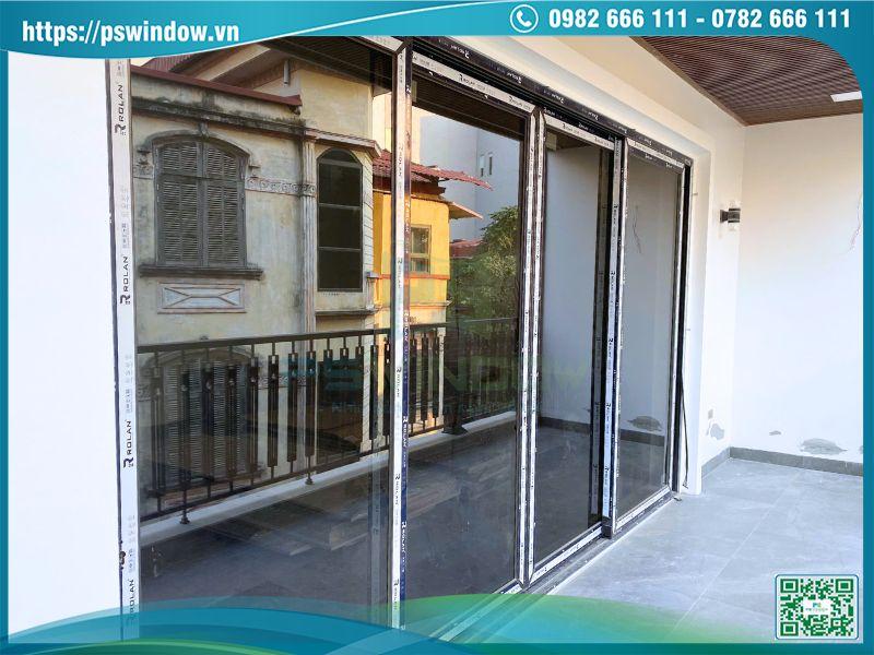 Pswindow lắp đặt cửa nhôm Rolan cho công trình