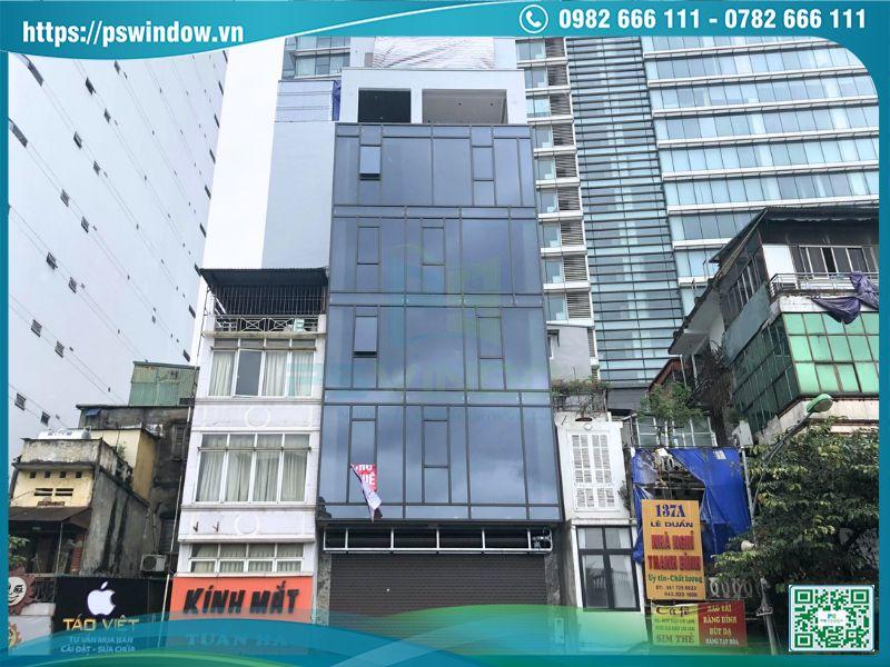 Thiết kế vách kính lộ đố