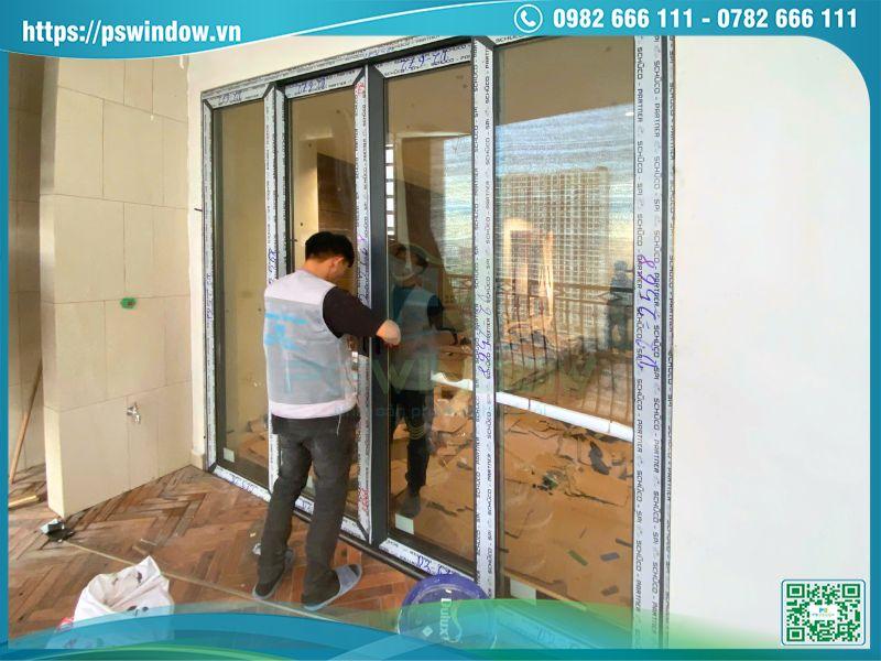 Thợ Pswindow thi công lắp đặt cửa