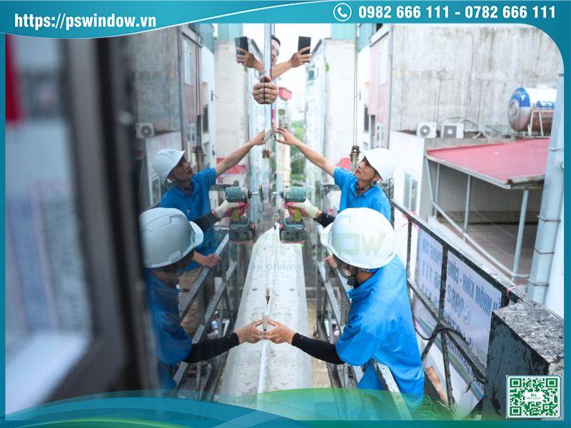 Pswindow đảm bảo tiêu chuẩn kỹ thuật và an toàn khi thi công vách kính mặt dựng