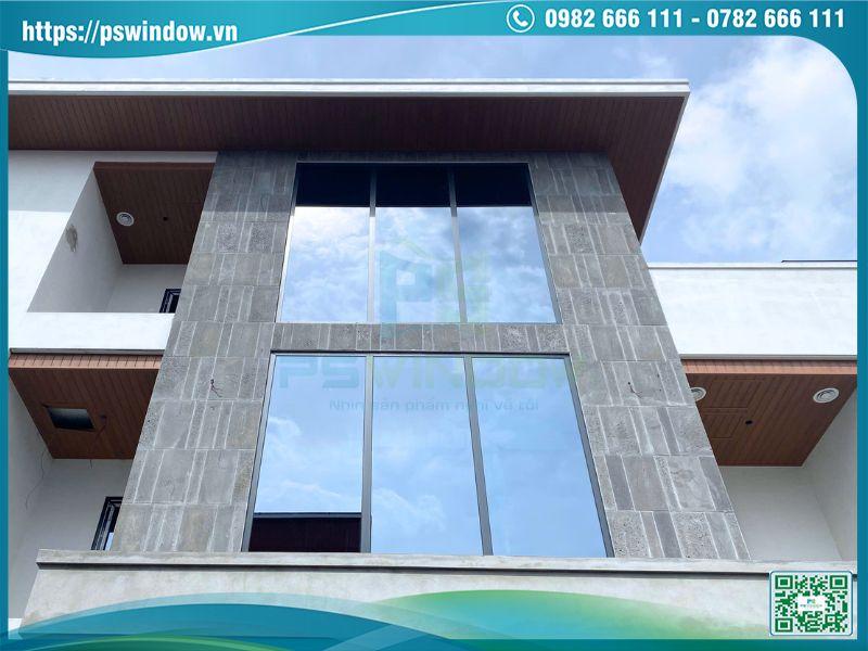 Vách kính Low-e khung nhôm Rolan cao cấp