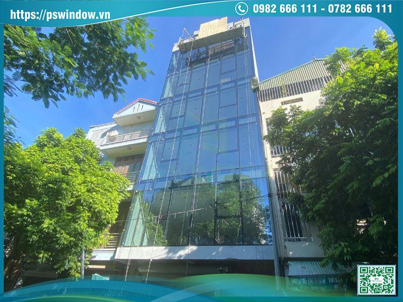 Vách kính mặt dựng chống chịu thời tiết khắc nghiệt