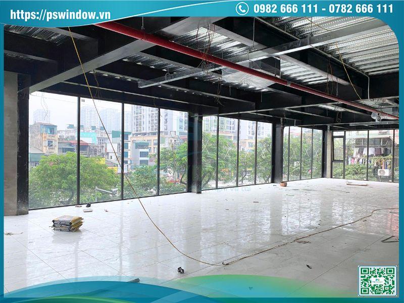 Vách kính mặt dựng giúp tận dụng tối ưu không gian diện tích