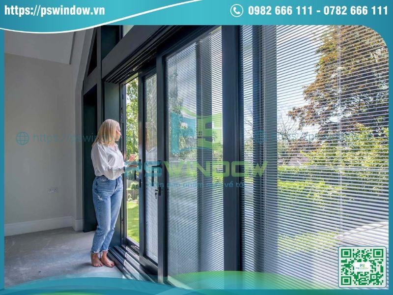 Cửa rèm trong kính hộp cho phép điều chỉnh độ sáng linh hoạt Cửa rèm trong kính hộp cho phép điều chỉnh độ sáng linh hoạt