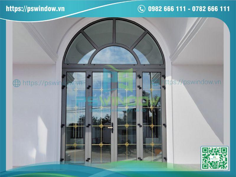 Mẫu cửa mở quay 4 cánh kính nan chia ô tinh tế Mẫu cửa mở quay 4 cánh kính nan chia ô tinh tế