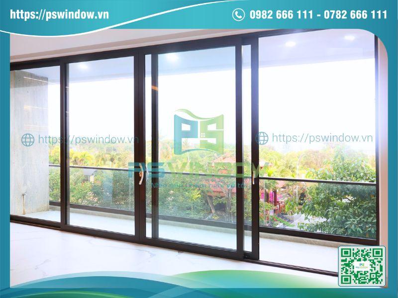 Mẫu cửa nhôm kính 4 cánh lùa tối ưu không gian Mẫu cửa nhôm kính 4 cánh lùa tối ưu không gian