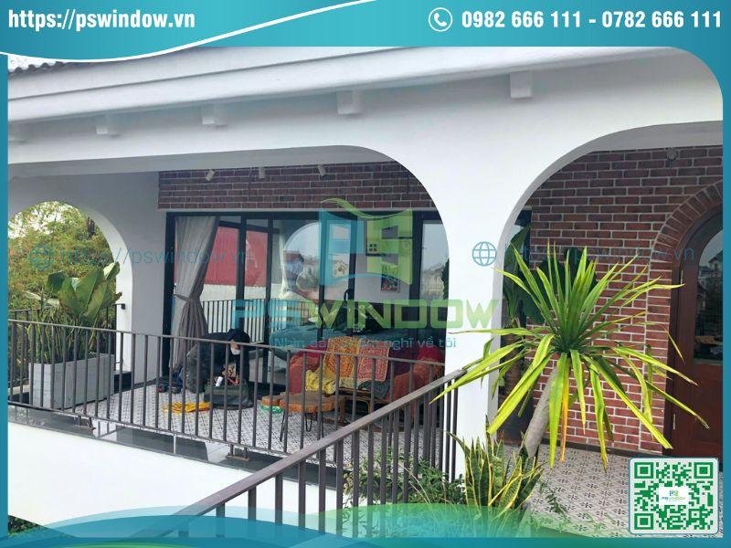 Pswindow lắp đặt cửa nhôm kính cho quán cafe Pswindow lắp đặt cửa nhôm kính cho quán cafe