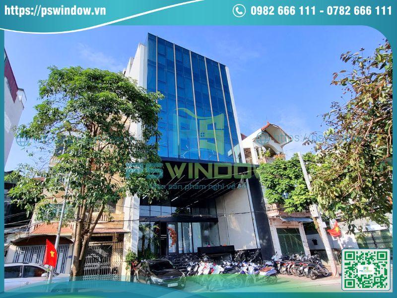 Pswindow thi công mặt dựng, cửa và vách kính cho tòa văn phòng tại Hạ Đình Pswindow thi công mặt dựng, cửa và vách kính cho tòa văn phòng tại Hạ Đình