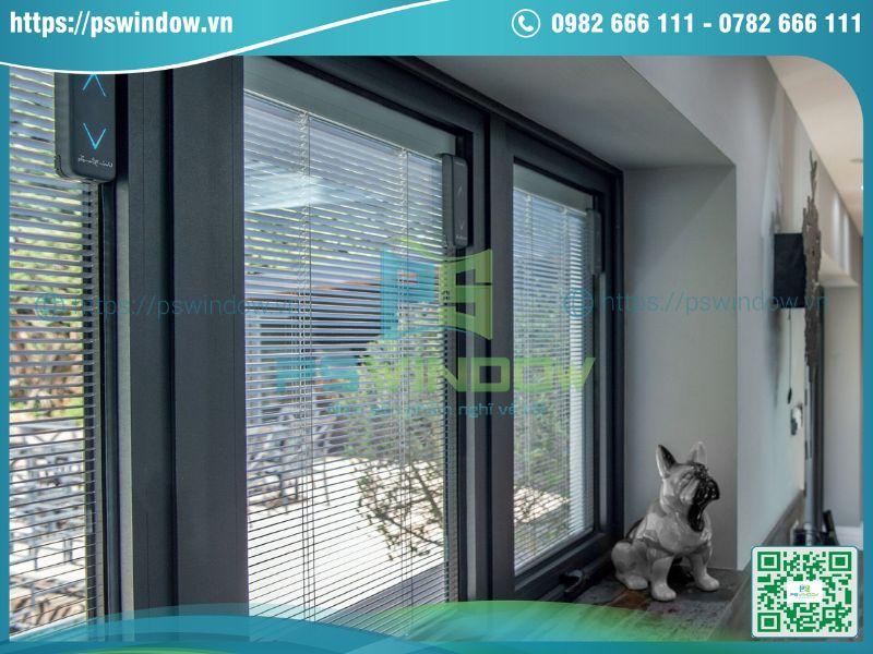 Rèm cửa lắp đặt trong hộp kính bền bỉ tối ưu Rèm cửa lắp đặt trong hộp kính bền bỉ tối ưu